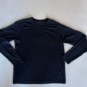 lululemon athletica Men's Dark Long Sleeve Tee
